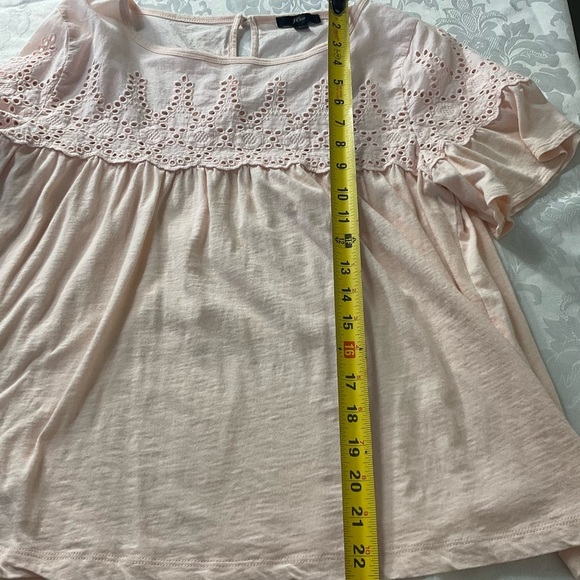 J Crew Womens Size Large Peach Pierced Lace Trim Flutter Sleeve Shirt Peasant - Picture 5 of 5